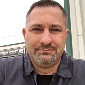 Meet your Posher, Jason